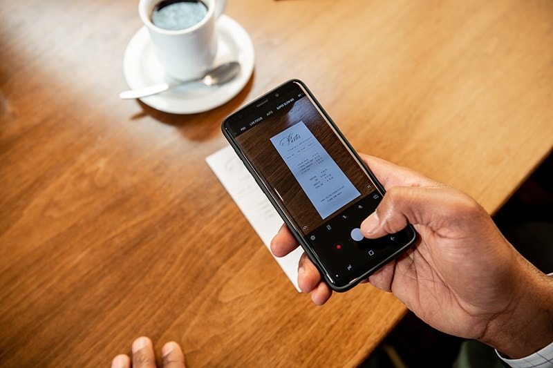 <span>Request Assistant Feature Demo</span>
