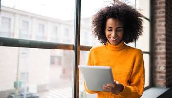 woman working on computer